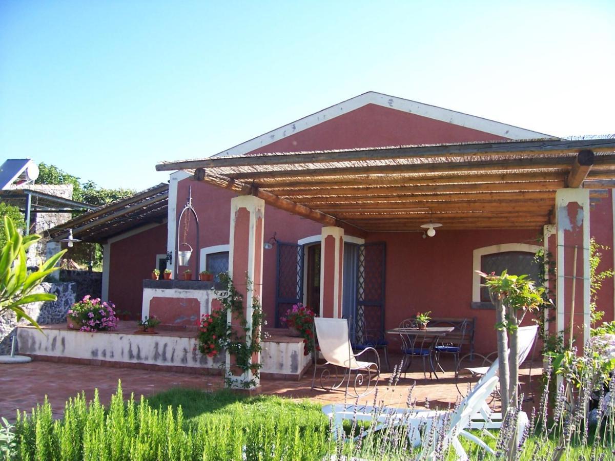 מסקלי Agriturismo Le Case Di Civi מראה חיצוני תמונה