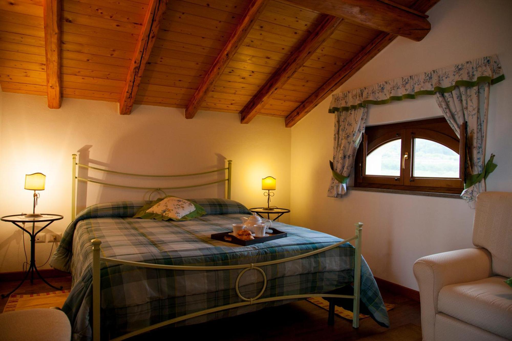 מסקלי Agriturismo Le Case Di Civi חדר תמונה
