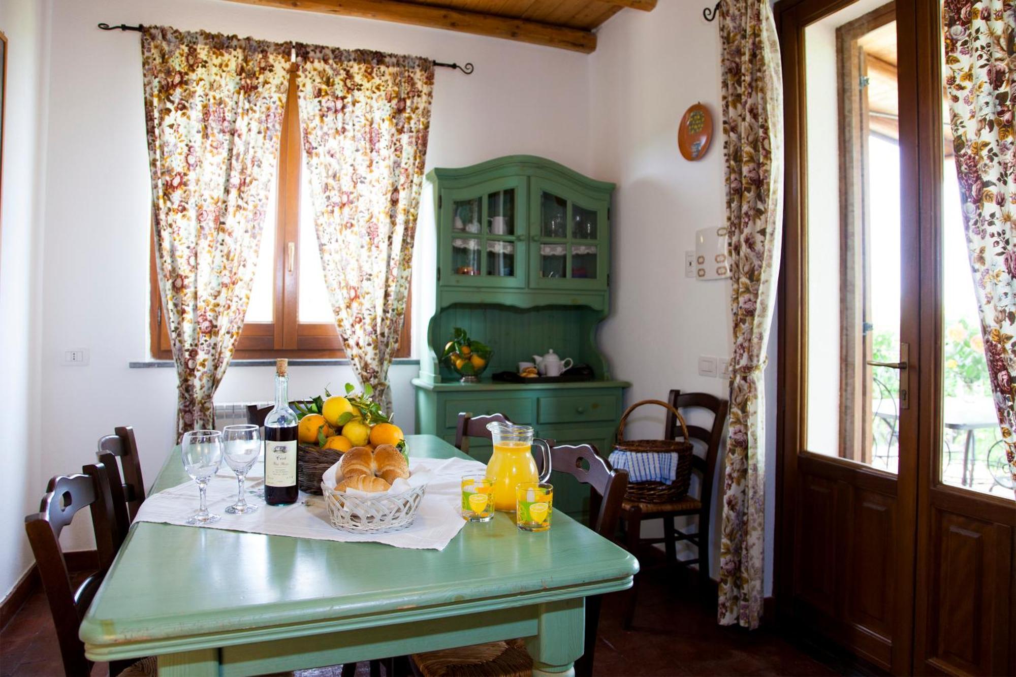 מסקלי Agriturismo Le Case Di Civi חדר תמונה